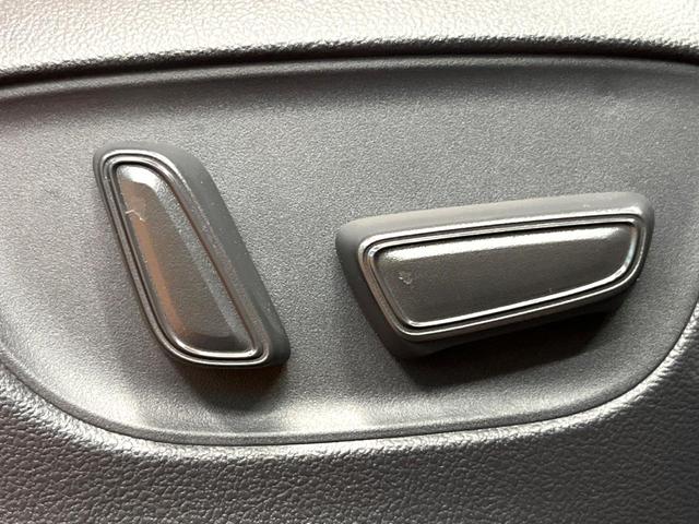 ヴェルファイアハイブリッド Ｚ　プレミア　ガラスルーフ　フリップダウン　純正１４型ナビ　全周囲カメラ　レーダークルーズ　ブラインドスポットモニター　デジタルミラー　パワーバックドア　ベンチレーション　茶革シート　三眼ＬＥＤヘッド　ドラレコ（38枚目）