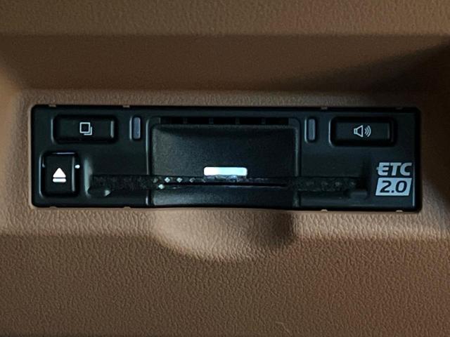 ヴェルファイアハイブリッド Ｚ　プレミア　ガラスルーフ　フリップダウン　純正１４型ナビ　全周囲カメラ　レーダークルーズ　ブラインドスポットモニター　デジタルミラー　パワーバックドア　ベンチレーション　茶革シート　三眼ＬＥＤヘッド　ドラレコ（40枚目）