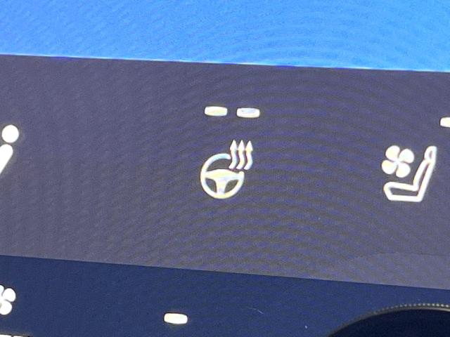 ヴェルファイアハイブリッド Ｚ　プレミア　ガラスルーフ　フリップダウン　純正１４型ナビ　全周囲カメラ　レーダークルーズ　ブラインドスポットモニター　デジタルミラー　パワーバックドア　ベンチレーション　茶革シート　三眼ＬＥＤヘッド　ドラレコ（52枚目）