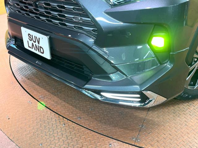 RAV4 ハイブリッドG 禁煙車 モデリスタエアロ 10型ディスプレイ 全周囲カメラ デジタルミラー ブラインドスポットモニター 合皮シート メモリーシート ベンチレーション パワーバックドア LEDヘッド&フォグ ETC(3枚目)