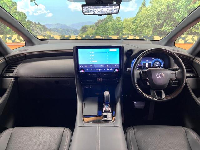 ヴェルファイアハイブリッド Z プレミア 禁煙 ガラスルーフ フリップダウン 14型ディスプレイ 全周囲カメラ レーダークルーズ ブラインドスポットモニター デジタルミラー 三眼LEDヘッド&フォグ 合皮シート メモリーシート ETC(2枚目)