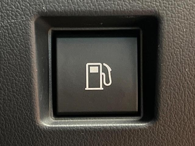 ヴェルファイアハイブリッド Z プレミア 禁煙 ガラスルーフ フリップダウン 14型ディスプレイ 全周囲カメラ レーダークルーズ ブラインドスポットモニター デジタルミラー 三眼LEDヘッド&フォグ 合皮シート メモリーシート ETC(39枚目)