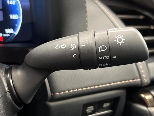 ヴェルファイアハイブリッド Z プレミア 禁煙 ガラスルーフ フリップダウン 14型ディスプレイ 全周囲カメラ レーダークルーズ ブラインドスポットモニター デジタルミラー 三眼LEDヘッド&フォグ 合皮シート メモリーシート ETC(46枚目)