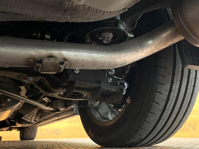 ヴェルファイアハイブリッド Z プレミア 禁煙 ガラスルーフ フリップダウン 14型ディスプレイ 全周囲カメラ レーダークルーズ ブラインドスポットモニター デジタルミラー 三眼LEDヘッド&フォグ 合皮シート メモリーシート ETC(63枚目)