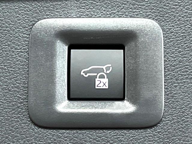 ヴェルファイアハイブリッド Z プレミア 禁煙 ガラスルーフ フリップダウン 14型ディスプレイ 全周囲カメラ レーダークルーズ ブラインドスポットモニター デジタルミラー 三眼LEDヘッド&フォグ 合皮シート メモリーシート ETC(66枚目)