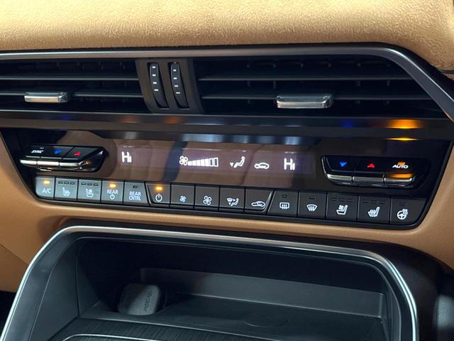 CX-80 XD-ハイブリッド プレミアムスポーツ 禁煙 サンルーフ BOSEサウンド 12型ナビ 全周囲カメラ レーダークルーズ 本革シート ベンチレーション メモリーシート ステアリングヒーター パワーバックドア LEDヘッド 純正20インチアルミ(50枚目)