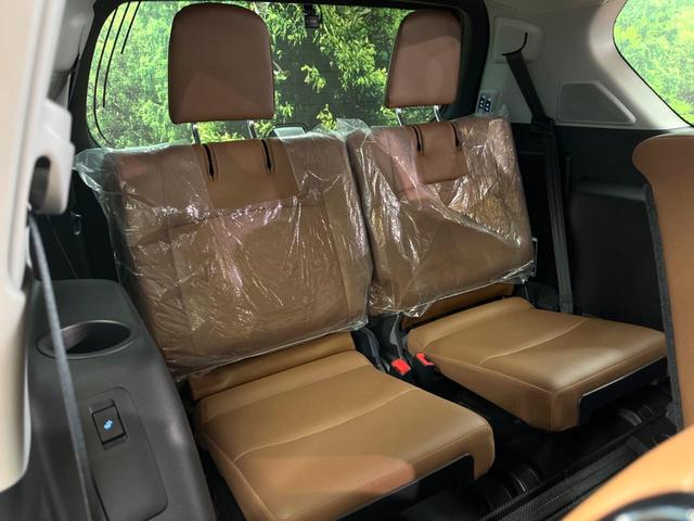 ランドクルーザープラド TX Lパッケージ 70thアニバーサリーリミテッド 禁煙 7人 サンルーフ 純正9型ナビ 全周囲カメラ レーダークルーズ LEDヘッド オートハイビーム 茶革 パワーシート シートベンチレーション 純正18インチアルミ ETC クリアランスソナー(12枚目)