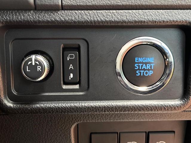 ランドクルーザープラド TX Lパッケージ 70thアニバーサリーリミテッド 禁煙 7人 サンルーフ 純正9型ナビ 全周囲カメラ レーダークルーズ LEDヘッド オートハイビーム 茶革 パワーシート シートベンチレーション 純正18インチアルミ ETC クリアランスソナー(29枚目)