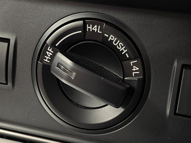 ランドクルーザープラド TX Lパッケージ 70thアニバーサリーリミテッド 禁煙 7人 サンルーフ 純正9型ナビ 全周囲カメラ レーダークルーズ LEDヘッド オートハイビーム 茶革 パワーシート シートベンチレーション 純正18インチアルミ ETC クリアランスソナー(47枚目)