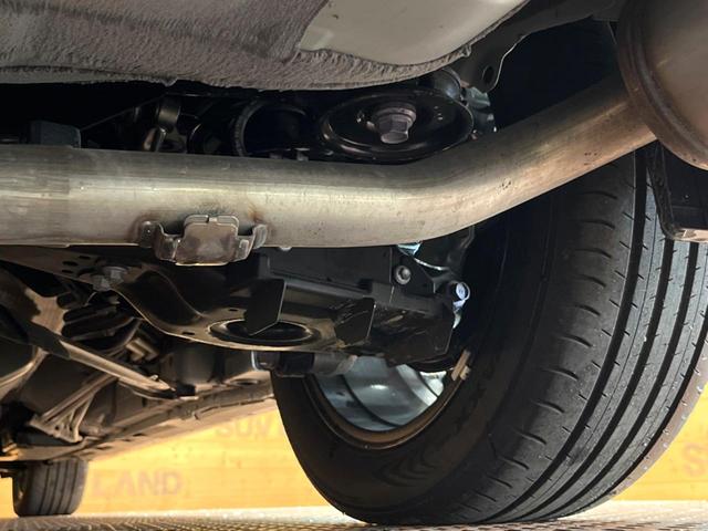 ヴェルファイアハイブリッド Ｚ　プレミア　禁煙車　トヨタチームメイト　フリップダウン　１４型ディスプレイ　全周囲カメラ　レーダークルーズ　両側電動スライドドア　デジタルミラー　本革シート　ベンチレーション　メモリーシート　パワーバックドア（66枚目）