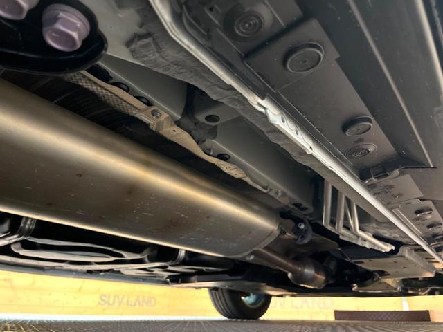 ヴェルファイアハイブリッド Ｚ　プレミア　禁煙車　トヨタチームメイト　フリップダウン　１４型ディスプレイ　全周囲カメラ　レーダークルーズ　両側電動スライドドア　デジタルミラー　本革シート　ベンチレーション　メモリーシート　パワーバックドア（70枚目）