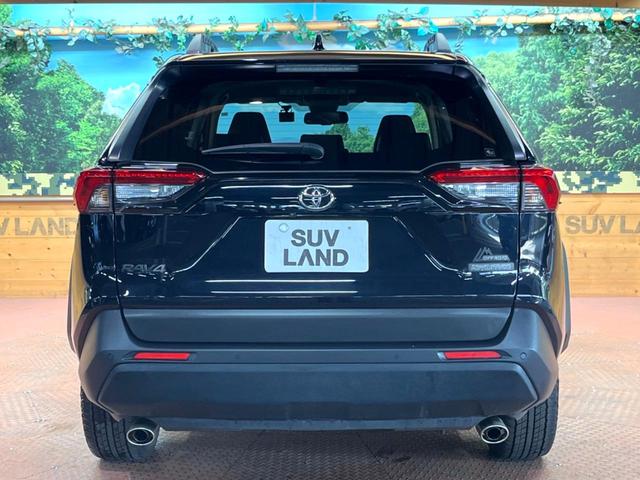 ＲＡＶ４ アドベンチャー　オフロードパッケージＩＩ　禁煙　１０型ディスプレイ　全周囲カメラ　レーダークルーズ　ブラインドスポットモニター　ＬＥＤヘッド＆フォグ　オートハイビーム　合皮シート　メモリーシート　ベンチレーション　ステアリングヒーター　ＥＴＣ（18枚目）