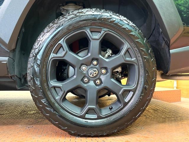 ＲＡＶ４ アドベンチャー　オフロードパッケージＩＩ　禁煙　１０型ディスプレイ　全周囲カメラ　レーダークルーズ　ブラインドスポットモニター　ＬＥＤヘッド＆フォグ　オートハイビーム　合皮シート　メモリーシート　ベンチレーション　ステアリングヒーター　ＥＴＣ（28枚目）