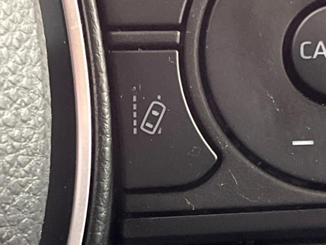 ＲＡＶ４ アドベンチャー　オフロードパッケージＩＩ　禁煙　１０型ディスプレイ　全周囲カメラ　レーダークルーズ　ブラインドスポットモニター　ＬＥＤヘッド＆フォグ　オートハイビーム　合皮シート　メモリーシート　ベンチレーション　ステアリングヒーター　ＥＴＣ（38枚目）