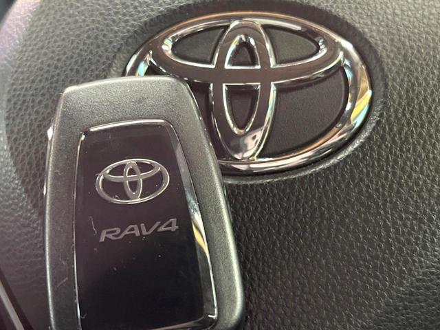 ＲＡＶ４ アドベンチャー　オフロードパッケージＩＩ　禁煙　１０型ディスプレイ　全周囲カメラ　レーダークルーズ　ブラインドスポットモニター　ＬＥＤヘッド＆フォグ　オートハイビーム　合皮シート　メモリーシート　ベンチレーション　ステアリングヒーター　ＥＴＣ（39枚目）