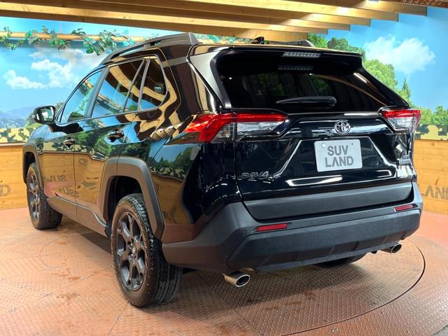 ＲＡＶ４ アドベンチャー　オフロードパッケージＩＩ　禁煙　１０型ディスプレイ　全周囲カメラ　レーダークルーズ　ブラインドスポットモニター　ＬＥＤヘッド＆フォグ　オートハイビーム　合皮シート　メモリーシート　ベンチレーション　ステアリングヒーター　ＥＴＣ（56枚目）