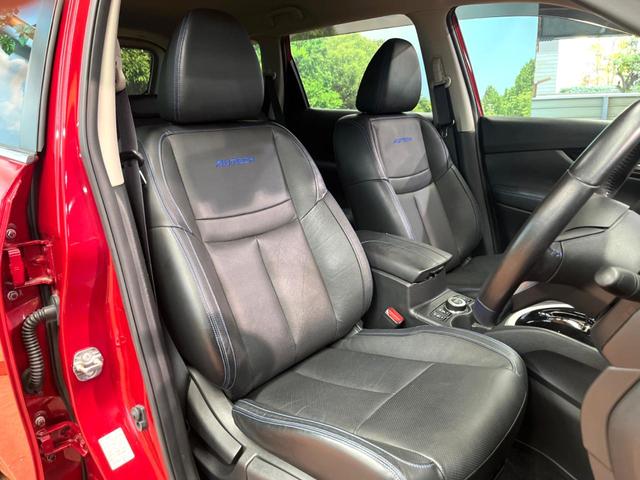 エクストレイル オーテック 禁煙車 4WD フリップダウンモニター 純正9型ナビ 全周囲カメラ 衝突軽減装置 車線逸脱警報 パワーバックドア 全席シートヒーター ドラレコ ETC LEDヘッド スマートキー 純正19インチアルミ(11枚目)