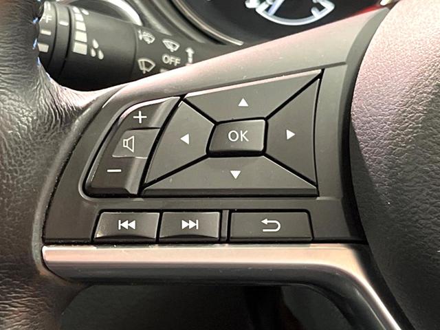 エクストレイル オーテック 禁煙車 4WD フリップダウンモニター 純正9型ナビ 全周囲カメラ 衝突軽減装置 車線逸脱警報 パワーバックドア 全席シートヒーター ドラレコ ETC LEDヘッド スマートキー 純正19インチアルミ(34枚目)