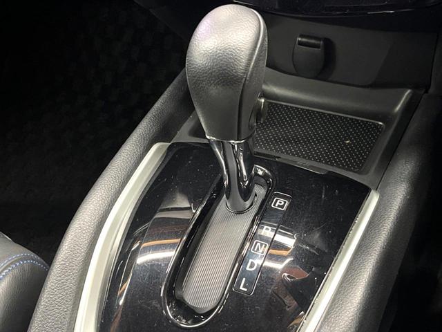 エクストレイル オーテック 禁煙車 4WD フリップダウンモニター 純正9型ナビ 全周囲カメラ 衝突軽減装置 車線逸脱警報 パワーバックドア 全席シートヒーター ドラレコ ETC LEDヘッド スマートキー 純正19インチアルミ(43枚目)