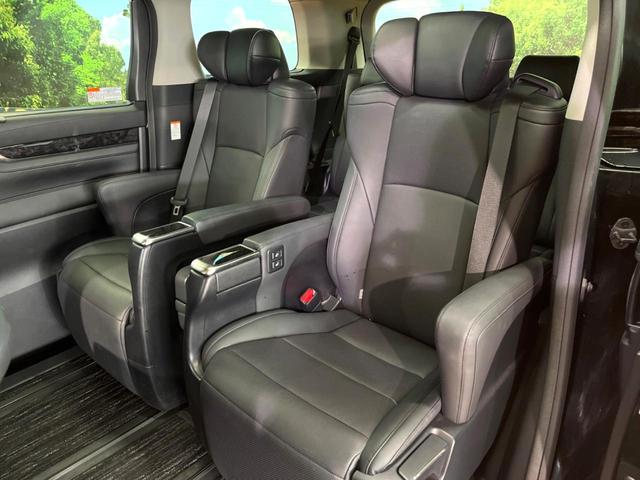 アルファード 2.5S Cパッケージ 禁煙 サンルーフ JBLサウンド フリップダウン メーカーナビ 全周囲カメラ ブラインドスポットモニター レーダークルーズ 三眼LEDヘッド シートベンチレーション 純正18インチアルミ ETC(26枚目)