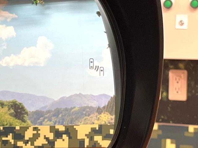 ランドクルーザープラド TX Lパッケージ マットブラックエディション 禁煙 7人 サンルーフ 純正9型ナビ 全周囲カメラ ブラインドスポットモニター レーダークルーズ LEDヘッド オートハイビーム 黒革 シートベンチレーション 純正18インチアルミ ETC(6枚目)