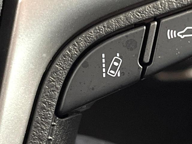 ランドクルーザープラド TX Lパッケージ マットブラックエディション 禁煙 7人 サンルーフ 純正9型ナビ 全周囲カメラ ブラインドスポットモニター レーダークルーズ LEDヘッド オートハイビーム 黒革 シートベンチレーション 純正18インチアルミ ETC(43枚目)