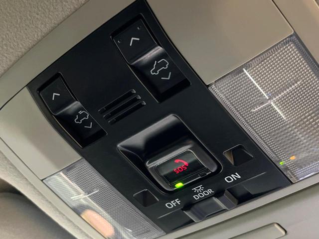 ランドクルーザープラド TX Lパッケージ マットブラックエディション 禁煙 7人 サンルーフ 純正9型ナビ 全周囲カメラ ブラインドスポットモニター レーダークルーズ LEDヘッド オートハイビーム 黒革 シートベンチレーション 純正18インチアルミ ETC(58枚目)