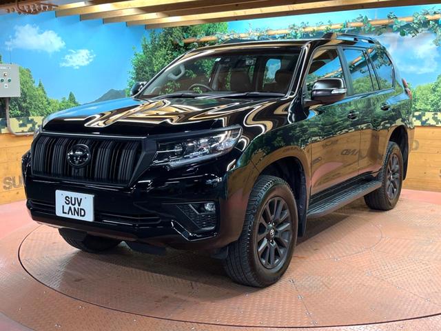 ランドクルーザープラド TX Lパッケージ マットブラックエディション 禁煙 7人 サンルーフ 純正9型ナビ 全周囲カメラ ブラインドスポットモニター レーダークルーズ LEDヘッド オートハイビーム 黒革 シートベンチレーション 純正18インチアルミ ETC(61枚目)