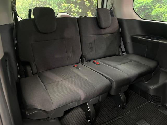 セレナ e-パワー ハイウェイスターV 禁煙車 12型ナビ 全周囲カメラ プロパイロット 両側電動スライドドア デジタルインナーミラー LEDヘッド&フォグ 純正16インチアルミ ETC スマートキー オートエアコン オートライト(14枚目)