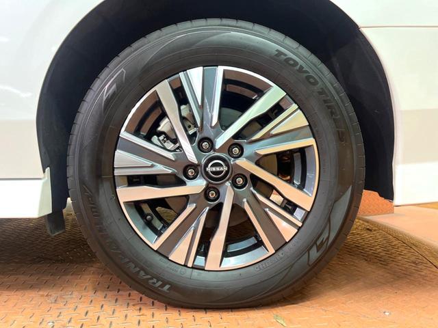 セレナ e-パワー ハイウェイスターV 禁煙車 12型ナビ 全周囲カメラ プロパイロット 両側電動スライドドア デジタルインナーミラー LEDヘッド&フォグ 純正16インチアルミ ETC スマートキー オートエアコン オートライト(29枚目)