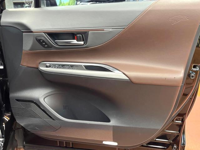 ハリアーハイブリッド Z レザーパッケージ 禁煙 モデリスタエアロ パノラマルーフ JBLサウンド 純正12型ナビ 全周囲カメラ デジタルミラー レーダークルーズ 電動リアゲート 黒革 シートベンチレーション LEDヘッド 純正19インチアルミ(32枚目)