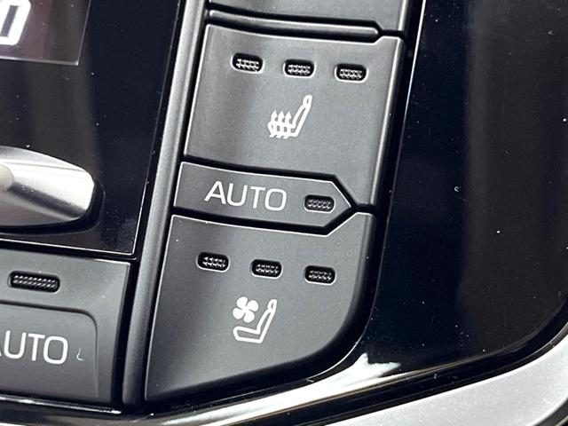 ランドクルーザー ＺＸ　禁煙車　サンルーフ　８型ディスプレイ　全周囲カメラ　レーダークルーズ　ブラインドスポットモニター　パワーバックドア　ベンチレーション　パワーシート　ステアリングヒーター　純正２０インチアルミ　ＥＴＣ（8枚目）