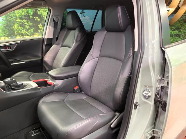 ＲＡＶ４ アドベンチャー　オフロードパッケージＩＩ　禁煙車　１０型ディスプレイ　全周囲カメラ　レーダークルーズ　ブラインドスポットモニター　合皮シート　ベンチレーション　メモリーシート　パワーバックドア　ＥＴＣ　ＬＥＤヘッド＆フォグ　１８インチアルミ（26枚目）