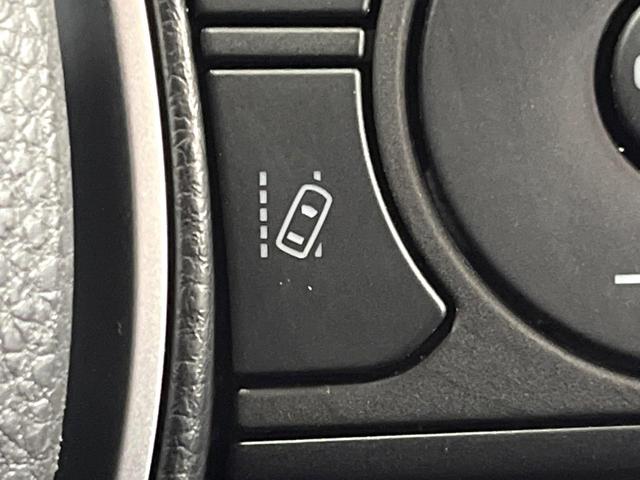 ＲＡＶ４ アドベンチャー　オフロードパッケージＩＩ　禁煙車　１０型ディスプレイ　全周囲カメラ　レーダークルーズ　ブラインドスポットモニター　合皮シート　ベンチレーション　メモリーシート　パワーバックドア　ＥＴＣ　ＬＥＤヘッド＆フォグ　１８インチアルミ（42枚目）