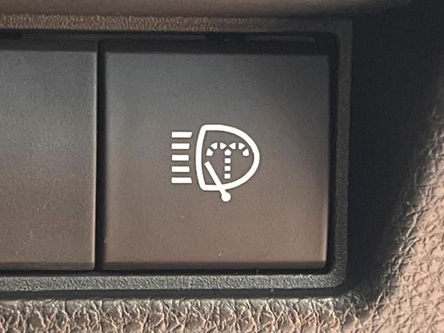 ランドクルーザー２５０ ＶＸ　禁煙　サンルーフ　１２型ディスプレイ　全周囲カメラ　レーダークルーズ　デジタルミラー　ブラインドスポットモニター　ベンチレーション　丸目ＬＥＤヘッド＆フォグ　ステアリングヒーター　パワーバックドア（39枚目）