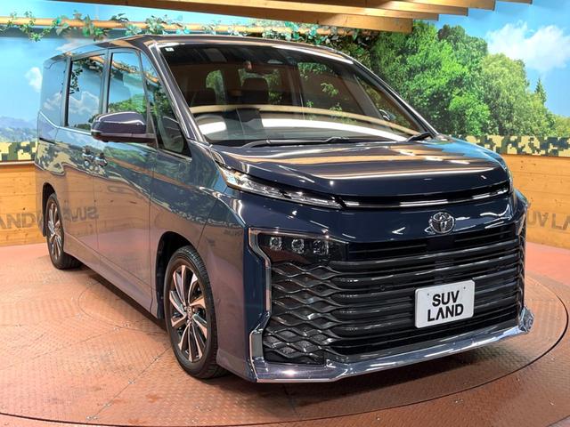 ヴォクシー S-Z 禁煙車 ユニバーサルステップ フリップダウン 10型ディスプレイ 全周囲カメラ レーダークルーズ 両側電動スライドドア デジタルミラー LEDヘッド オートハイビーム 純正17インチアルミ ETC(55枚目)