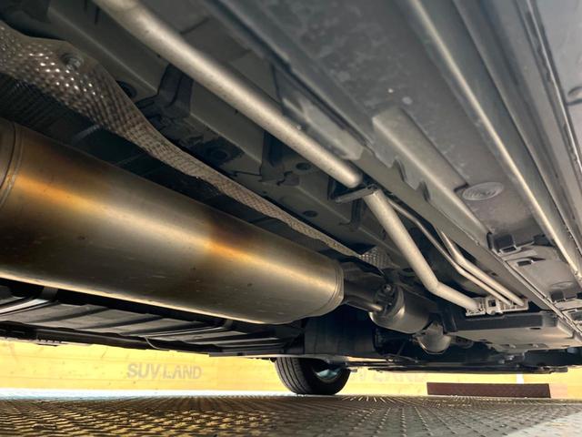 ヴォクシー S-Z 禁煙車 ユニバーサルステップ フリップダウン 10型ディスプレイ 全周囲カメラ レーダークルーズ 両側電動スライドドア デジタルミラー LEDヘッド オートハイビーム 純正17インチアルミ ETC(66枚目)