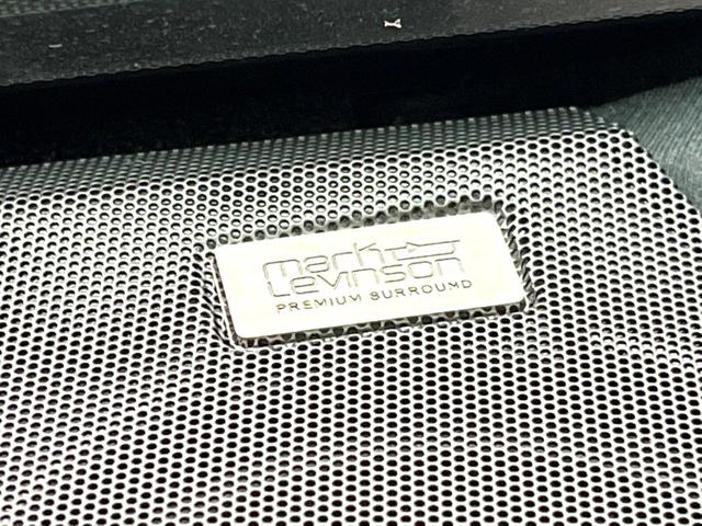 ＲＸ ＲＸ４５０ｈ　Ｆスポーツ　禁煙車　ＴＲＤエアロ　パノラマルーフ　マクレビサウンド　１２型ナビ　全周囲カメラ　レーダークルーズ　プリクラッシュセーフティ　本革シート　ベンチレーション　三眼ＬＥＤヘッド　ＴＲＤ２２インチアルミ（5枚目）