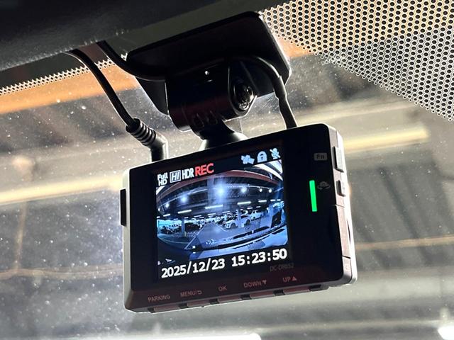 ＲＸ ＲＸ４５０ｈ　Ｆスポーツ　禁煙車　ＴＲＤエアロ　パノラマルーフ　マクレビサウンド　１２型ナビ　全周囲カメラ　レーダークルーズ　プリクラッシュセーフティ　本革シート　ベンチレーション　三眼ＬＥＤヘッド　ＴＲＤ２２インチアルミ（60枚目）