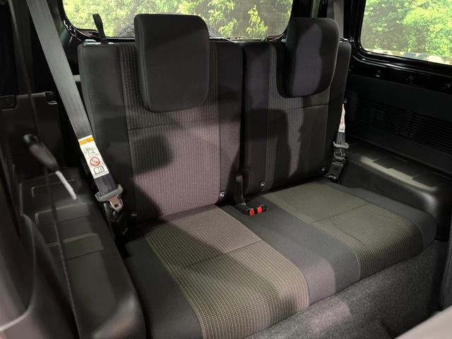 ジムニー ＸＣ　届出済未使用車　セーフティサポート　クルコン　コーナーセンサー　シートヒーター　ＬＥＤヘッド　オートライト　ダウンヒルアシスト　アイドリングストップ　純正１６インチアルミ　横滑り防止装置（11枚目）