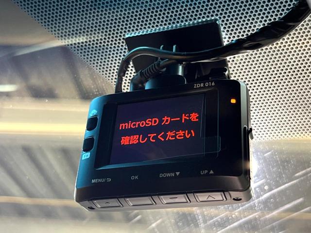 アルファード ２．５Ｓ　タイプゴールドＩＩＩ　禁煙車　サンルーフ　フリップダウン　純正９型ナビ　バックカメラ　レーダークルーズ　セーフティセンス　ブラインドスポットモニター　ドラレコ　ＥＴＣ　三眼ＬＥＤヘッド　純正１８インチアルミ　ハーフレザー（52枚目）