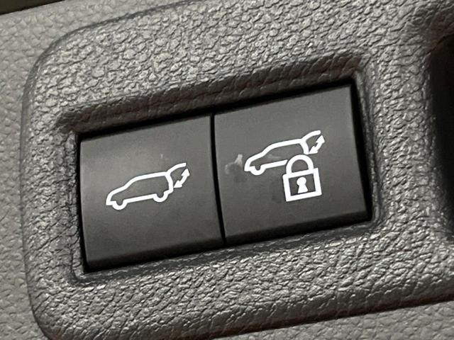 ハリアー G 禁煙車 モデリスタエアロ 純正12型ナビ バックカメラ レーダークルーズ セーフティセンス デジタルミラー パワーバックドア ETC LEDヘッド 純正18インチアルミ ハーフレザー パワーシート(57枚目)