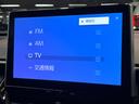 ハイブリッド　Ｚ　禁煙　ガラスルーフ　純正１０型ナビ　全周囲カメラ　ブラインドスポットモニター　レーダークルーズ　電動リアゲート　ハーフレザー　シートヒーター　ＬＥＤヘッド　オートハイビーム　純正１８アルミ　ＥＴＣ（42枚目）