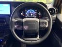 ＶＸ　禁煙車　サンルーフ　トヨタチームメイト　１２型ディスプレイ　全周囲カメラ　レーダークルーズ　ブラインドスポットモニター　デジタルミラー　黒革　シートベンチレーション　丸目ＬＥＤヘッド＆フォグ　ＥＴＣ（68枚目）