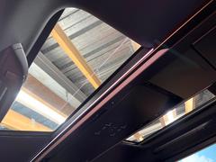 �ں�����Ω�ࡼ��롼�աۣ����ܺ����ʤˤ��줾�����֤��줿���饹�롼�ա��������˹�碌����¦�����������ɤ��Ĥ�뤳�Ȥ��ǽ�Ǥ��� 3