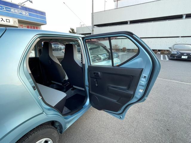 当社一押しオプション♪３年点検整備パック大好評♪ＯＩＬ無制限交換・ローテーション・こすっても安心保証・エレメント・ワイパー等々、お客様の８割が加入する絶賛の商品。是非、お気軽にスタッフまで♪単品売り可