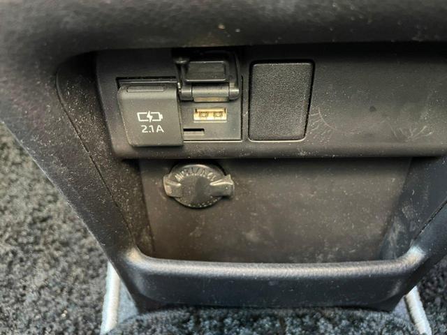 ZS 煌III 禁煙 衝突被害軽減S 12.1型後席モニター 純正10.5型ナビ フルセグ CD DVD ミュージックサーバー USB Bluetooth接続 バックカメラ 両側電動スライド ハーフレザーシート(33枚目)