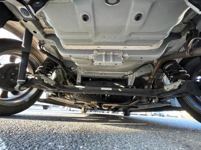 カスタムG-T 禁煙 モデリスタフルエアロ 両側パワースライド アルパイン9型ナビ バックカメラ 衝突被害軽減 クルコン コーナーセンサー フルセグ Bluetooth ETC 純正15AW 純正マット バイザー(45枚目)