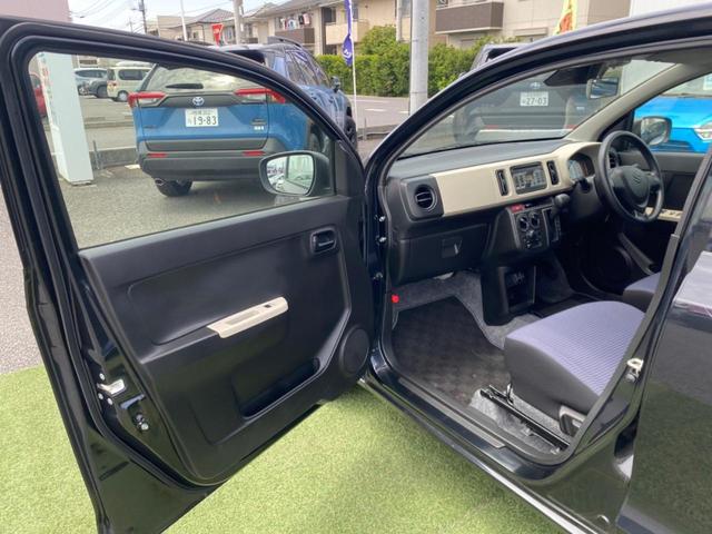 L 4WD 禁煙 フル装備 衝突被害軽減装置 コーナーセンサー レーンアシスト 純正オーディオ CD シートヒーター オートライト エアコン キーレスキー 保証書 取扱説明書 スペアキー フロアマット(19枚目)