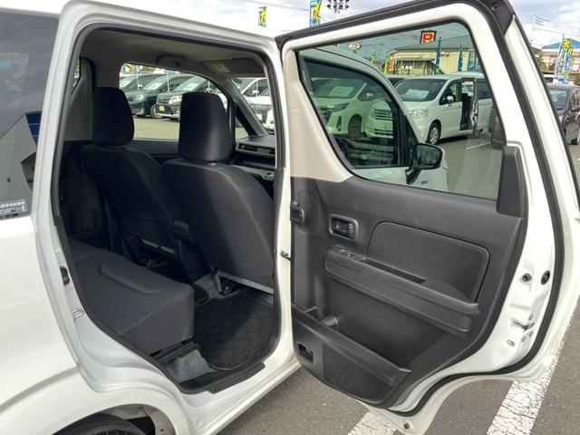 ハイブリッドFX 当店リースアップ 4WD 禁煙 コーナーセンサー 衝突軽減装置 レーンアシスト アイドリングストップ 2021年式タイヤ 純正オーディオ CD AUX ラジオ シートヒーター オートライト 記録簿(14枚目)